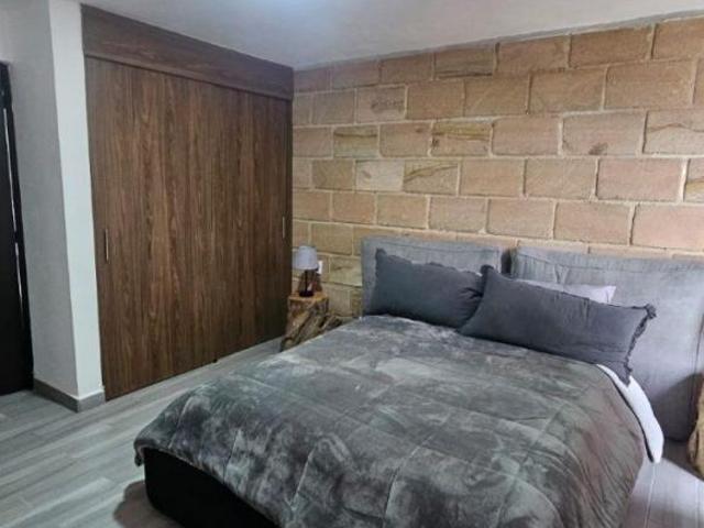 CASA EN VENTA EN AMEALCO CON VISTA AL BOSQUE