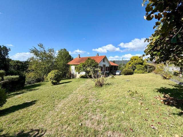 Casa en venta en Ames, Área de Ames. Casas.