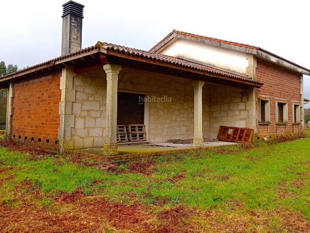 Casa en venta en Ames, O Milladoiro. Venta de casa en Ames. Casas.