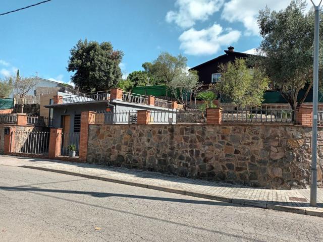Casa en venta en Ametlla del Vallès L´. Casas Ametlla del Vallès.