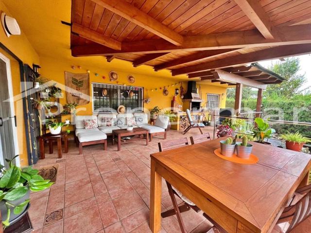 Casa en venta en Ametlla del Vallès L´. CHALET TODA EN PLANTA. Casas Ametlla del Vallès.