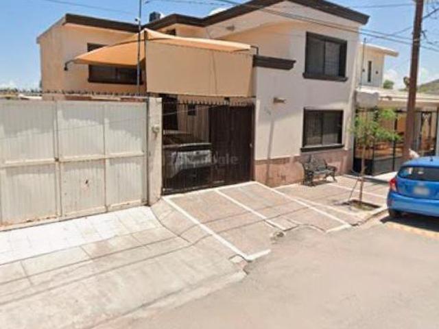 CASA EN VENTA EN GOMEZ PALACIO, DURANGO