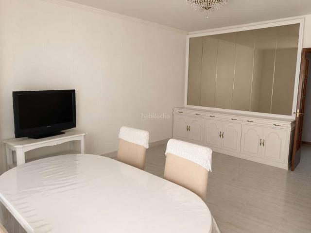 Casa en venta en Ampolla L´ Costa Dorada. Ideal para familias, cerca del puerto. Casas Ampolla.
