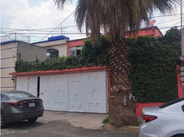Casa en venta en Ampliación Petrolera, Azcapotzalco, Ciudad de México
