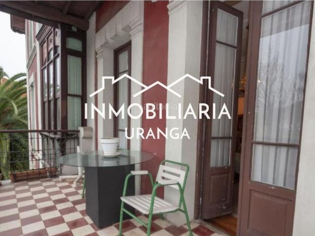 Casa en venta en Ampuero. Exclusivo Palacete Histórico en Ampuero. Casas.