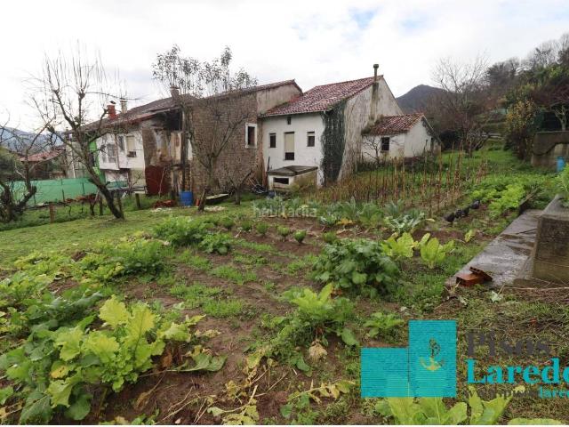 Casa en venta en Ampuero. VIVIENDA PARA REFORMAR. Casas.