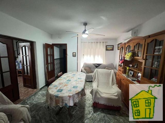 Casa en venta en Andújar. MARAVILLOSA CASA EN VENTA EN EL SOTILLO. Casas.