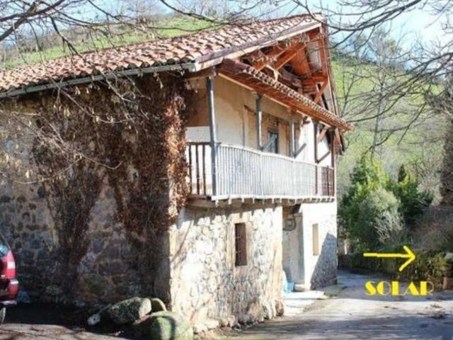 Casa en venta en Anievas. Casas.