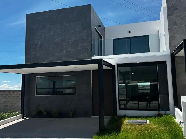 Casa en venta en Apaseo El Grande Centro, Apaseo El Grande, Guanajuato