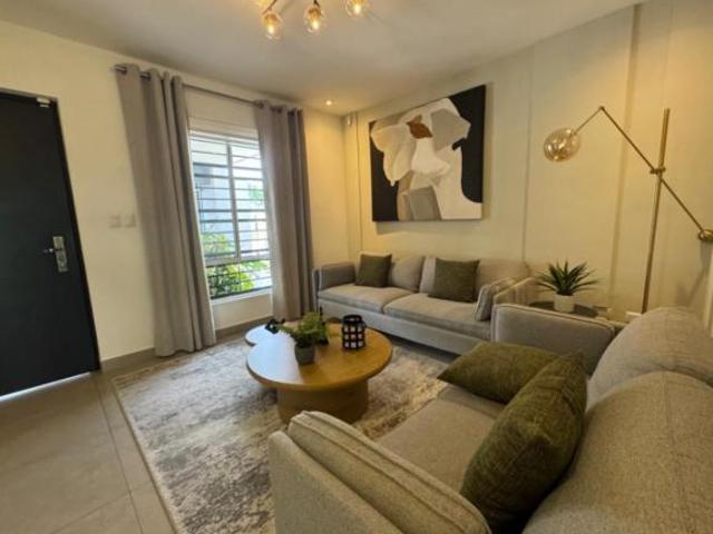 Casa en Venta en Apodaca en Privada con Amenidades y Cerca de Todo
