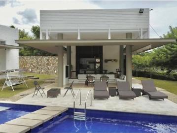 Casa En Venta En Apulo En Villas De Orquidea V223854