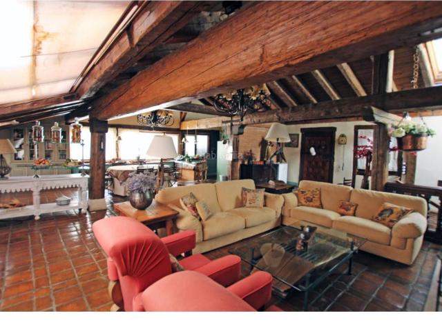Casa en venta en Arcos de Jalón. Casa unifamiliar en venta en Somaén. Casas Arcos de.