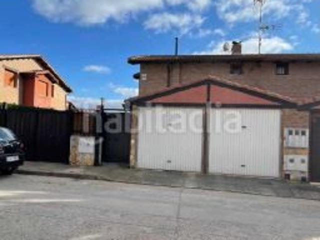 Casa en venta en Arcos. INMUEBLE DE BANCO. Casas.