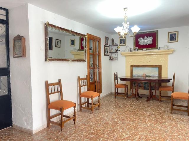 Casa en venta en Archidona. CASA EN ARCHIDONA PUEDE SER TUYA. Casas.