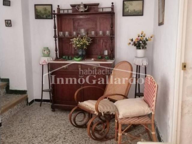 Casa en venta en Archidona. Un lienzo en blanco en el corazón del pueblo. Casas.