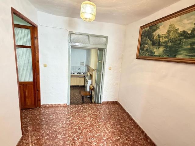 Casa en venta en Archidona. EN EXCLUSIVA CASA EN ARCHIDONA CON AMPLIO PATIO. Casas.