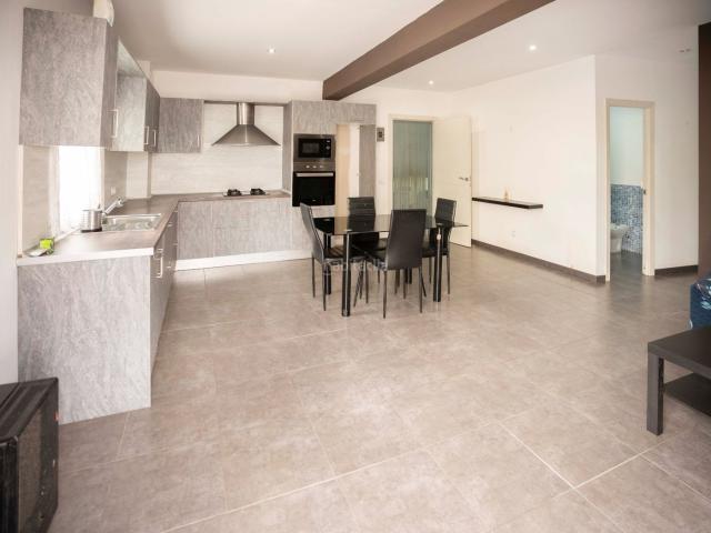 Casa en venta en Arafo. Se vende casa terrera en Arafo. Casas.