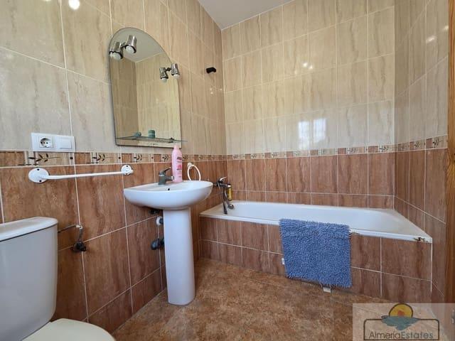 Casa en venta en Arboleas, Almería