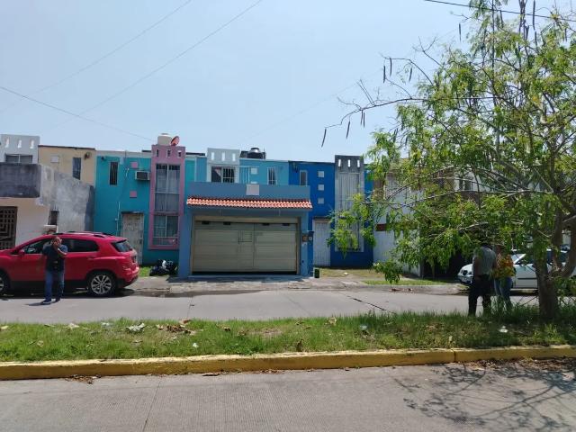 Casa en venta en Arboleda San Ramón, Medellín de Bravo, Veracruz de Ignacio de la Llave