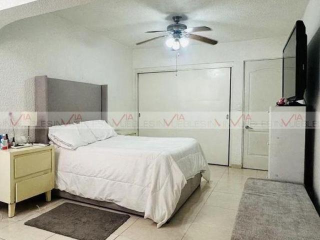 Casa en venta en Arboledas De Corregidora