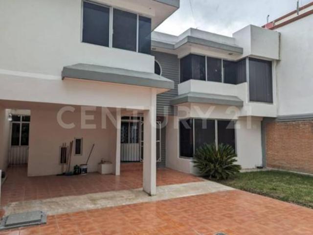 CASA EN VENTA EN ARBOLEDAS DE SAN IGNACIO CERCA DE CU. BULEVARD VALSELQUILLO