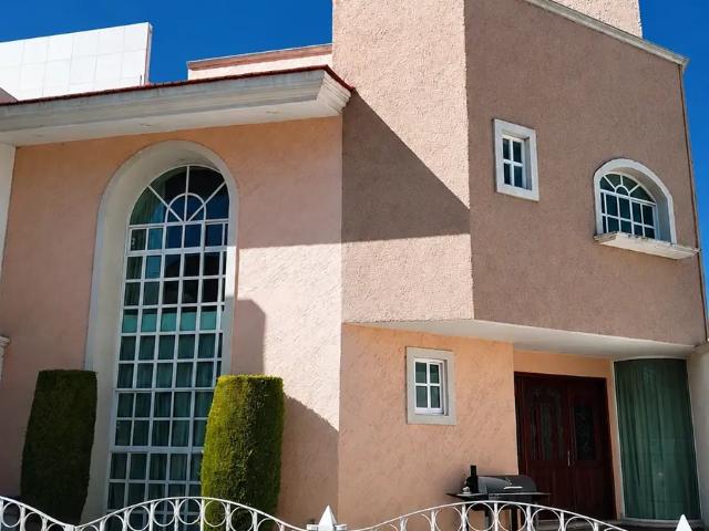 Casa en venta en Arboledas de San Javier, Pachuca