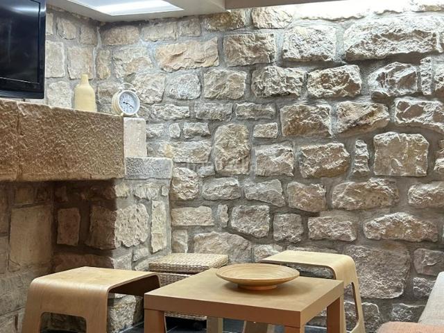 Casa en venta en Arbeca. HABITATGE D'US TURÍSTIC EN VENDA, en ple funcionament, ideal per a continuar lactivitat, o també com a casa particular. Casas.