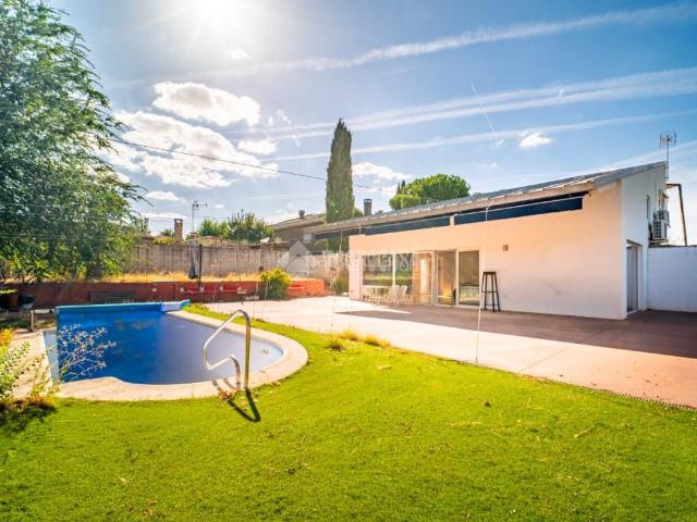 Casa en venta en Arganda del Rey, Los Villares. Casa en venta en Arganda del rey. Casas Arganda del.