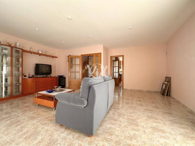 Casa en venta en Argentona, Nucli Urbà. CASA ARGENTONACENTRE. Casas.