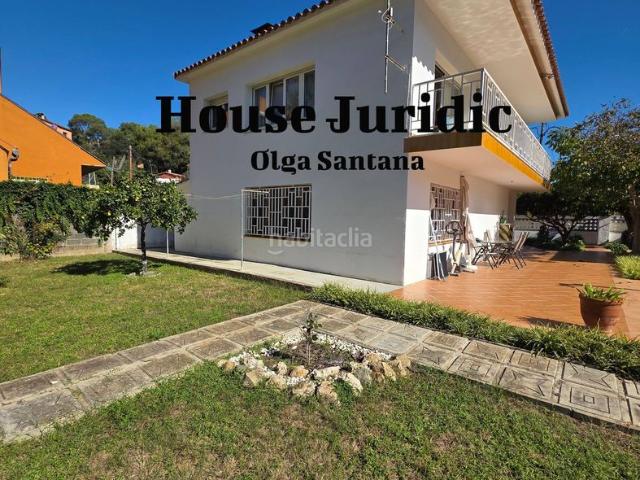 Casa en venta en Argentona, Nucli Urbà. Casa o chalet independiente en venta en Urbanització Can Raimi sn. Casas.