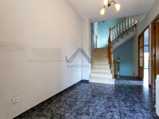 Casa en venta en Argentona, Nucli Urbà. CASA SEMIADOSADA A 3 VIENTOS EN CAN BARRAU. Casas.