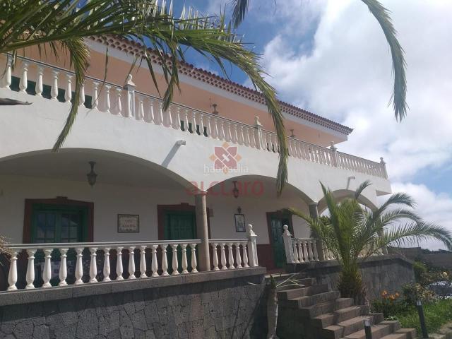 Casa en venta en Arona, Arona Pueblo. Chalet indeppendiente Arona. Casas.