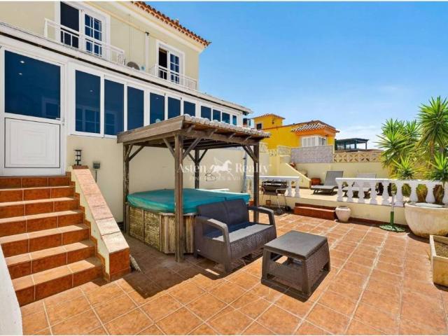 Casa en Venta en Arona