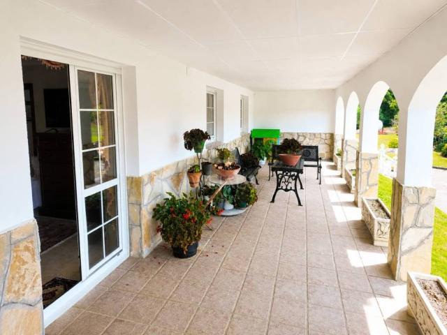 Casa en Venta en Arnuero