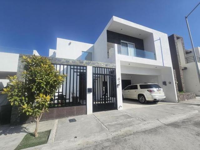 Venta de casa en Arteaga Coahuila San Juaquín Residencial