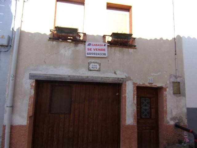 Casa en Venta en Artieda
