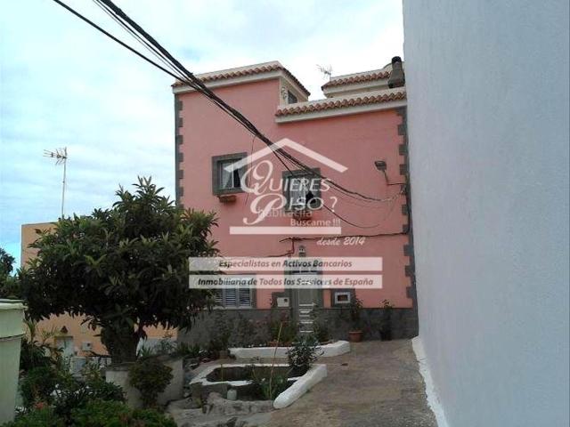 Casa en venta en Arucas, Santidad. Vivienda unifamiliar en Arucas!. Casas.
