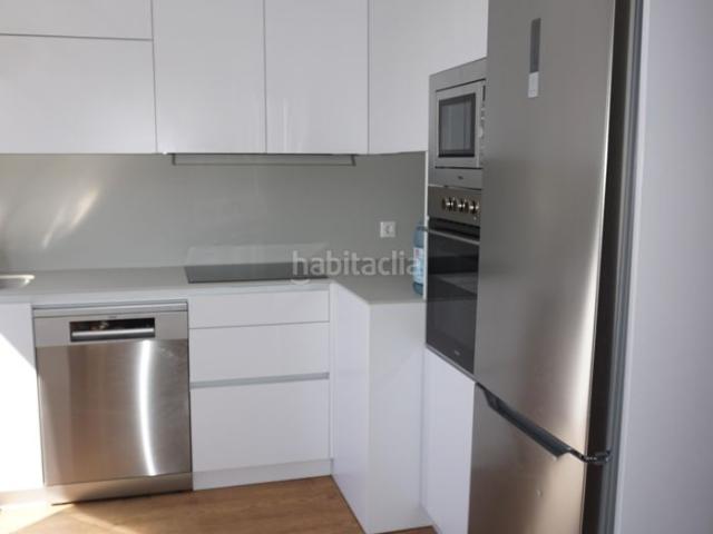 Casa en venta en Arzúa. CASA REFORMADA EN EL CENTRO DE ARZUA. Casas.