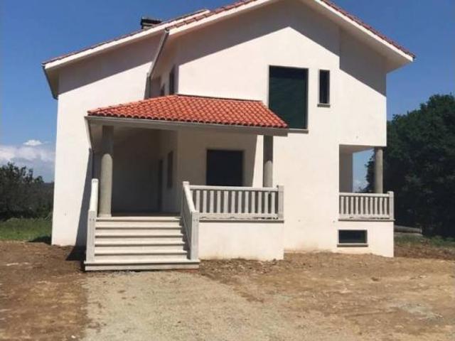 Casa en Venta en Arzúa