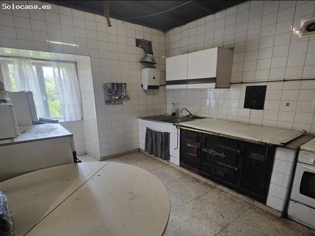 CASA EN VENTA EN ASADOS PARA REFORMAR