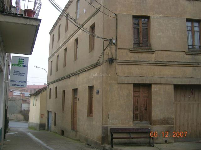 Casa en venta en Astorga. Edificio completo. Casas.