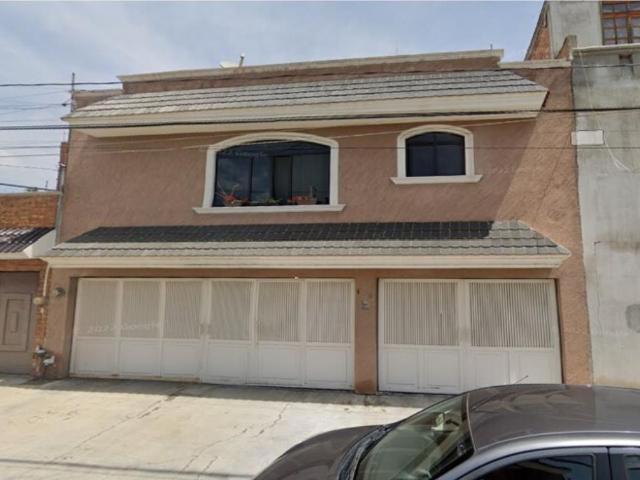 Casa en venta en Bugambilias, León, Guanajuato