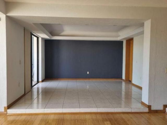 Casa en venta en Bugambilias para inversion