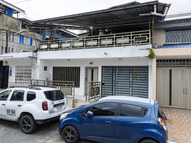 Casa En Venta En Buenaventura En Barrio 14 De Julio V306461