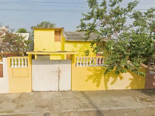 Casa en Venta en Buenavista, Veracruz: Oportunidad Habitacional