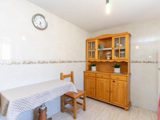 Casa en venta en Bustillo del Páramo. Casa con patio y finca en Grisuela del Paramo. Espacio, tranquilidad y un sin fin de posibilidades. Casas Bustillo del.