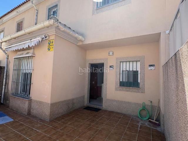 Casa en venta en Burguillos. CASA EN BURGUILLOS. Casas.