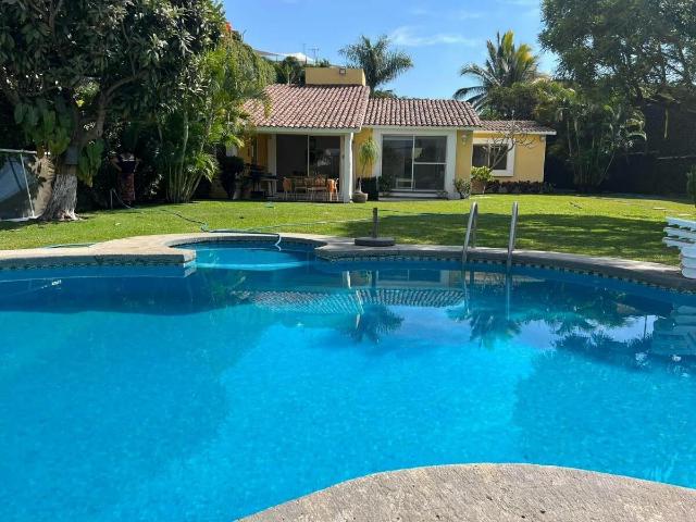 Casa en venta en Burgos, Temixco, Morelos
