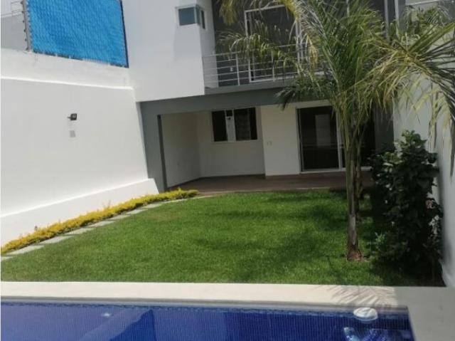 Casa en venta en Burgos, Temixco, Morelos