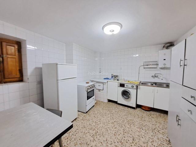 Casa en venta en Burgos, Villafría La Ventilla Castañares. CASA DE PIEDRA DE 3 PLANTAS EN BURGOS. Casas.